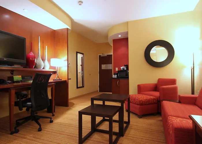 Courtyard Worth West At Cityview Hotel Fort Worth