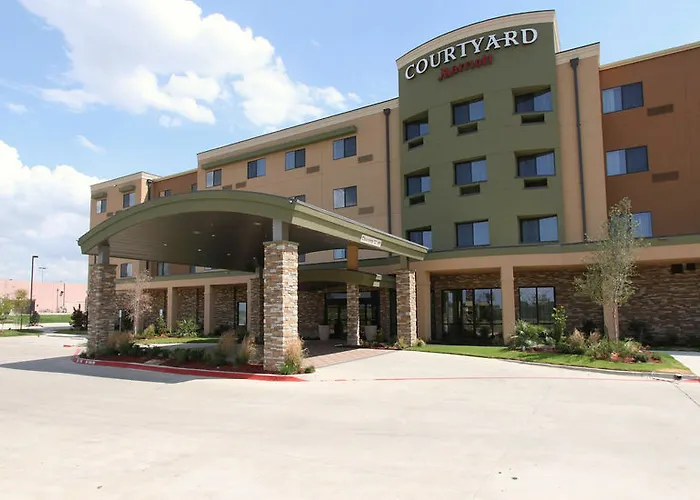 Courtyard Worth West At Cityview Hotel Fort Worth